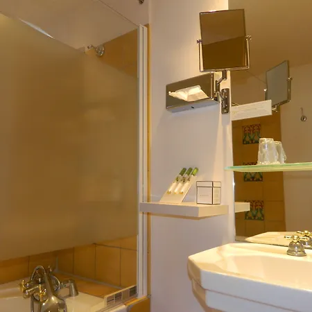 Hotell L'hostellerie Du Chateau