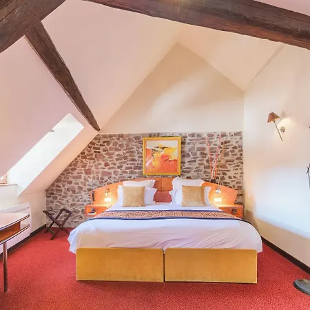L'hostellerie Du Chateau فندق إِجويشا