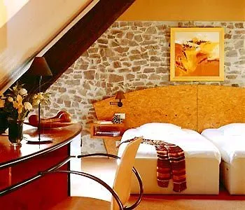 L'hostellerie Du Chateau Hotel