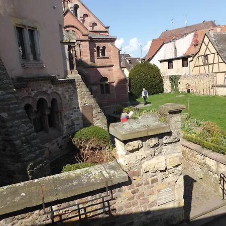 Hotel L'hostellerie Du Chateau 3*