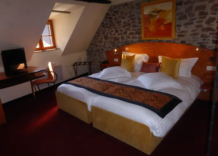 L'hostellerie Du Chateau 3*