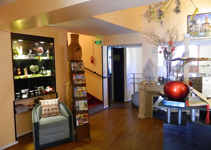 L'hostellerie Du Chateau Hotel 3*