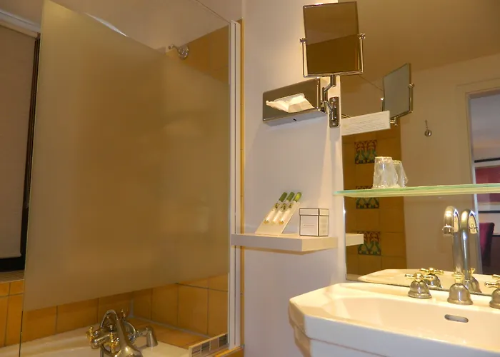 Hotel L'hostellerie Du Chateau